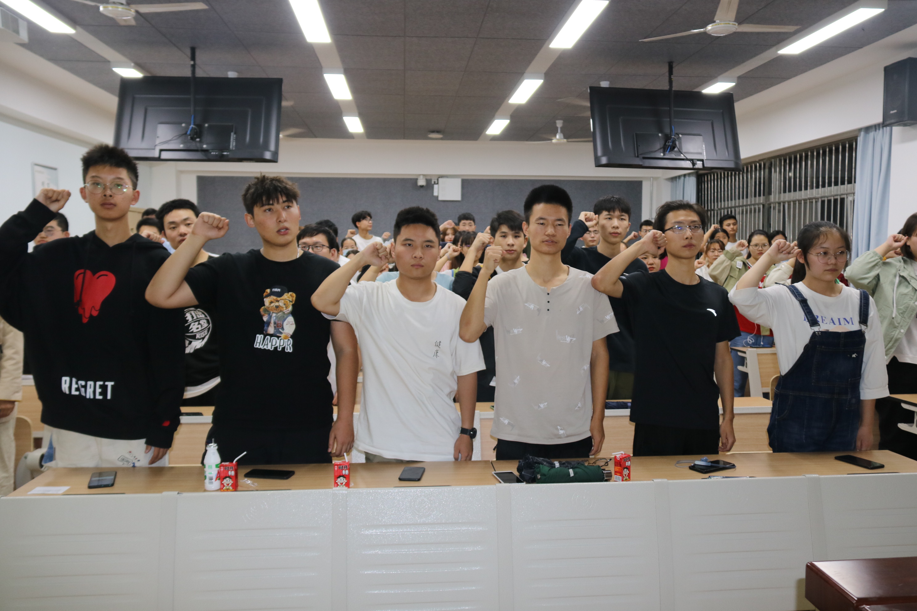 2ff0b980e8264096935d48d7327db29f.jpg 2ff0b980e8264096935d48d7327db29f.jpg