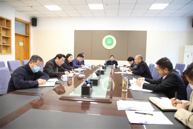 c494c162dbc847fa95a551af827474c6.jpg 党委理论中心组第一次集中学习_6070.jpg