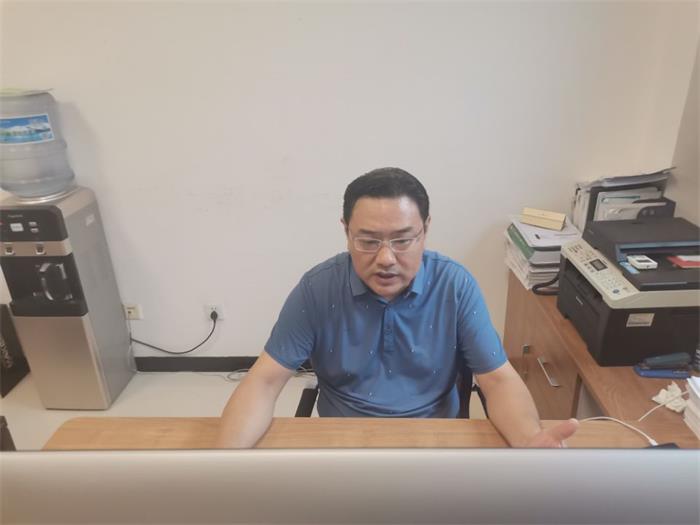 60a86b58a5e14e86b74366f847178cf7.jpg 郭军教授介绍植物病理学科4-700.jpg