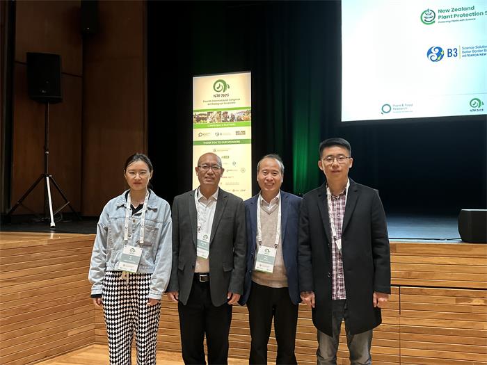 be78f946b6bd436880389a4d68e0fd4e.jpg 参加第四届国际生物入侵大会的我校代表团合影-700.jpg