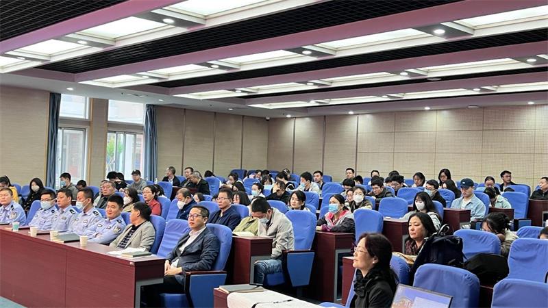 820eafb387934007931aa32896cf4386.jpg 实验室800危险化学品安全风险防范专题讲座现场.jpg